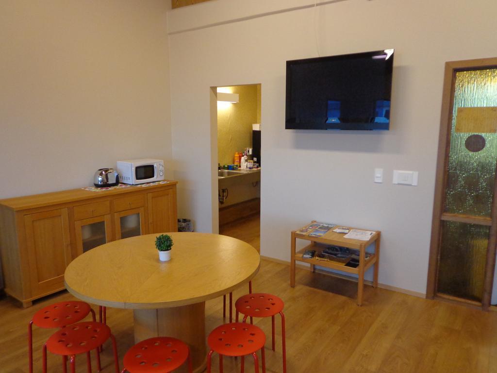 Airport Inn Keflavik Exterior photo